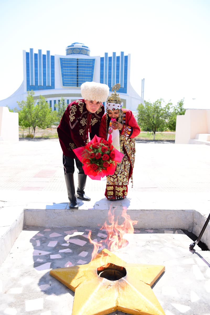 Wedding Couple — Turkmenistan